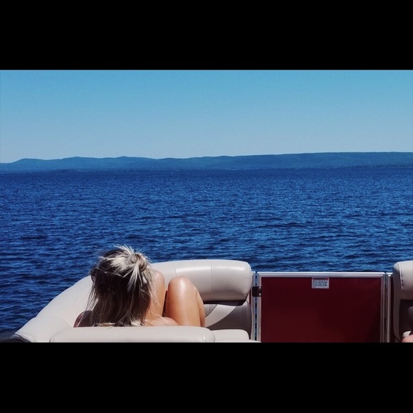 Meet your Posher, Peyton - Picture 1 of 1